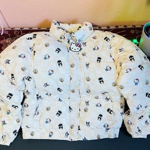 NWT Forever 21 x Hello Kitty Puffer Jacket Size M Hot Item Hello Kitty & friends